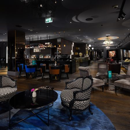 Museum Apartment Hotel, Independent Collection By Evt Wellington Exterior foto The Lounge at London Heathrow Airport