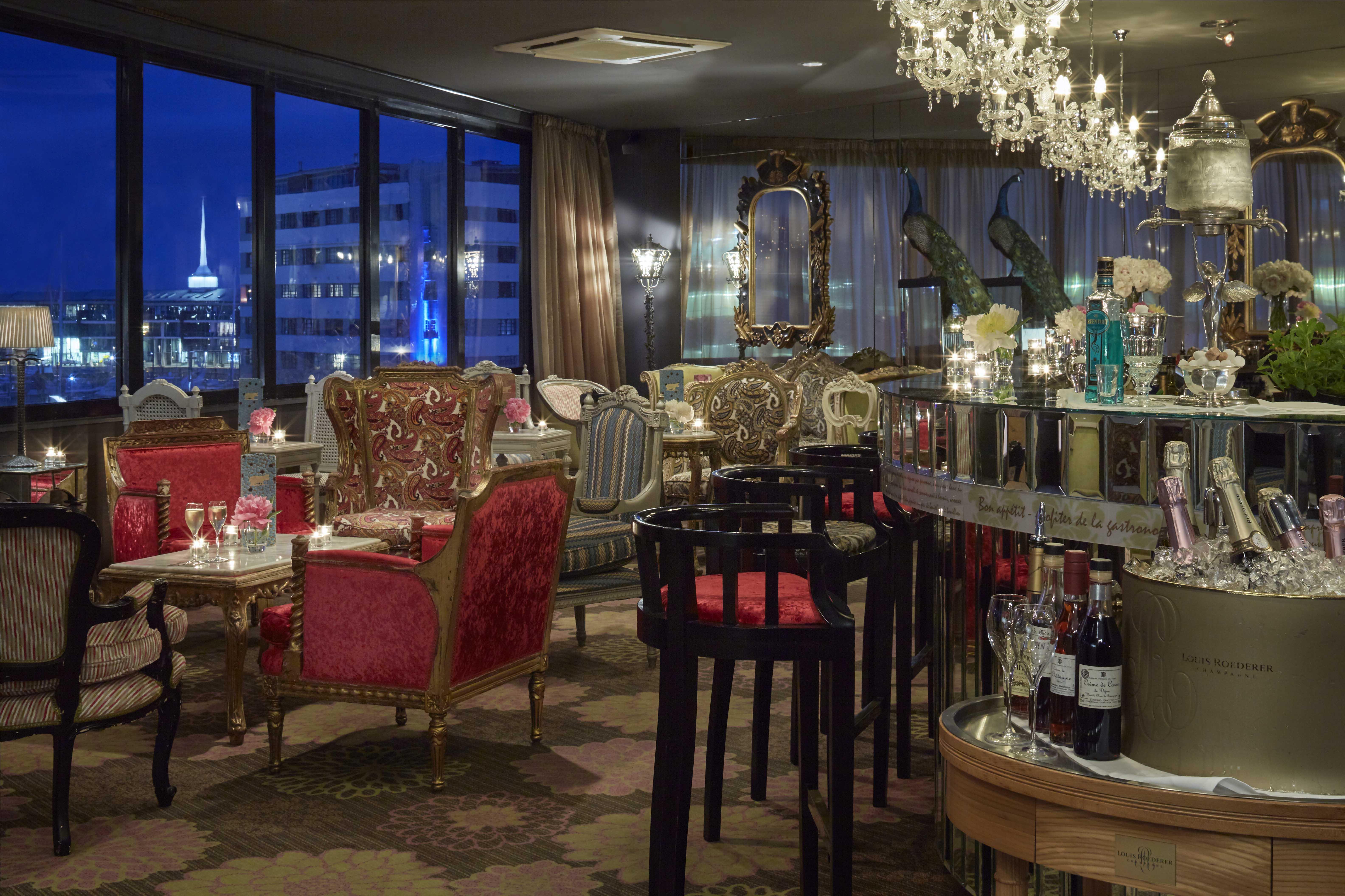 Museum Apartment Hotel, Independent Collection By Evt Wellington Exterior foto The bar at the 101 bar