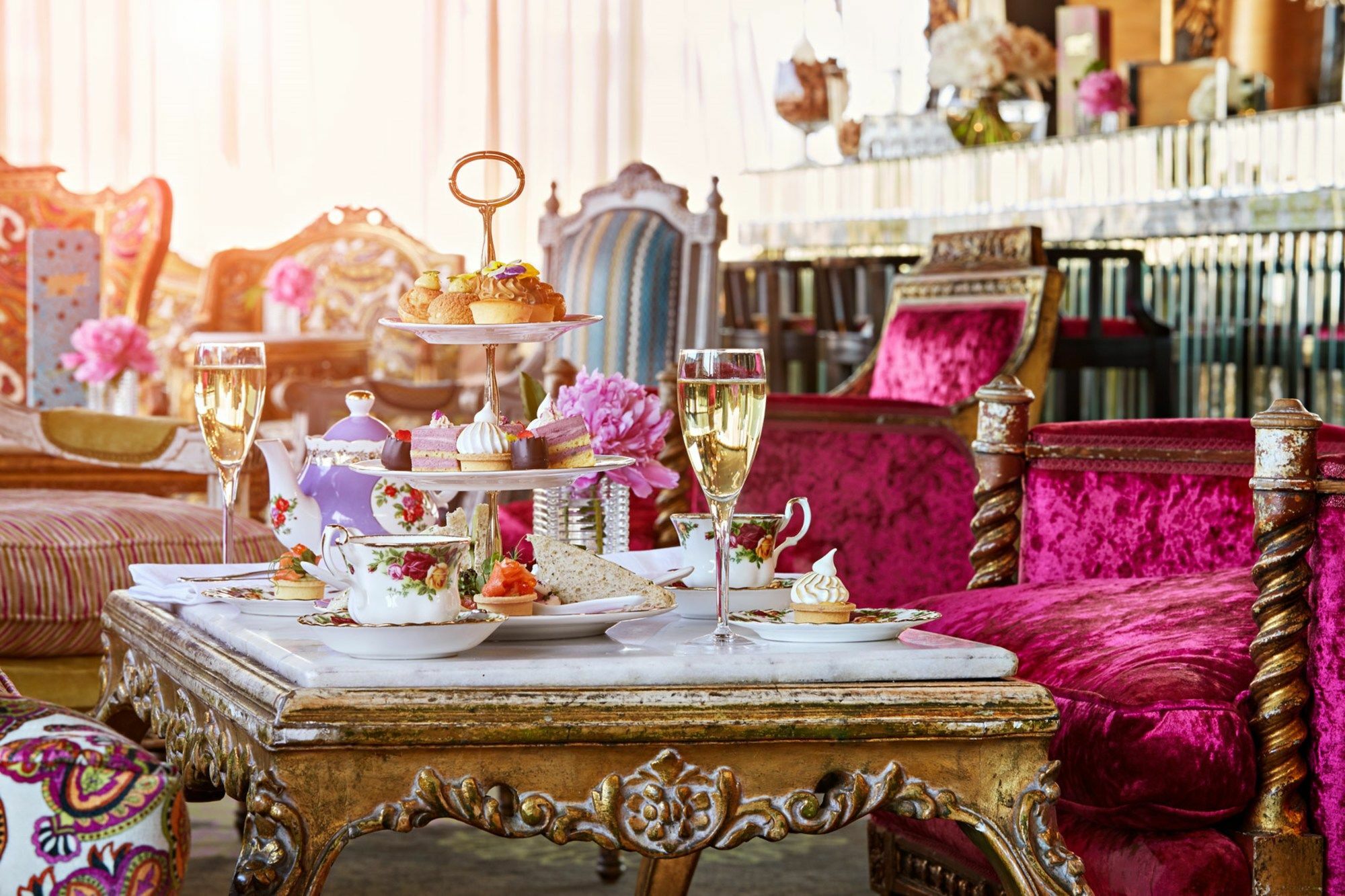 Museum Apartment Hotel, Independent Collection By Evt Wellington Exterior foto Tea time at the Taj Mahal Palace